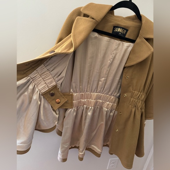 Anthropologie SUNNER Camel Gold Cinched Waist Snap Button Down Wool Cape Sz M - Picture 6 of 9